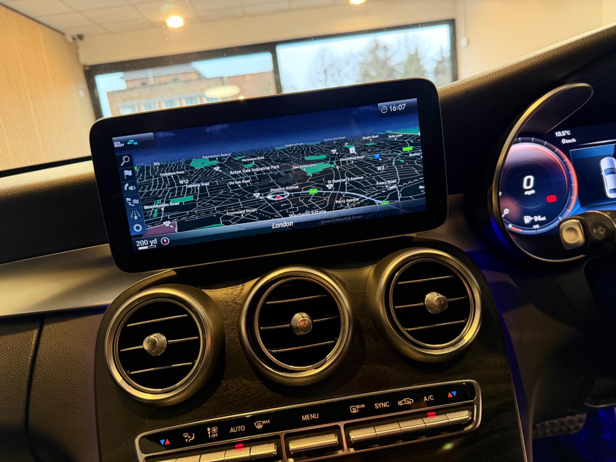 Mercedes-Benz C Class